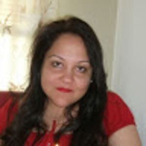 Meet your Posher, Amira